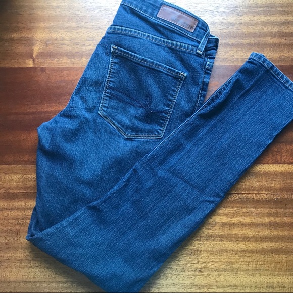 Dark wash skinny jeans size 4 - Picture 2 of 7